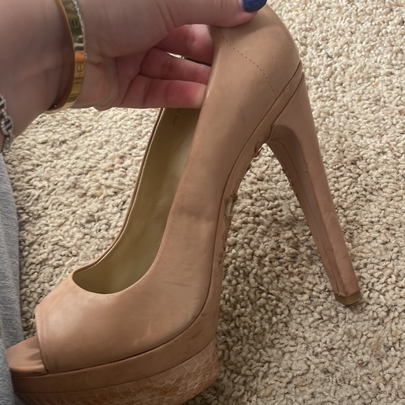 Rachel Zoe nude platform heels, some wear throughout (pictured) - Picture 10 of 10